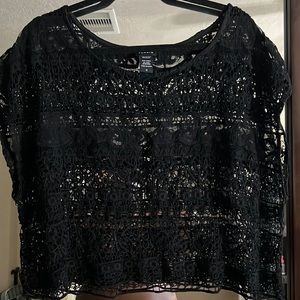 Plus crochet crop top